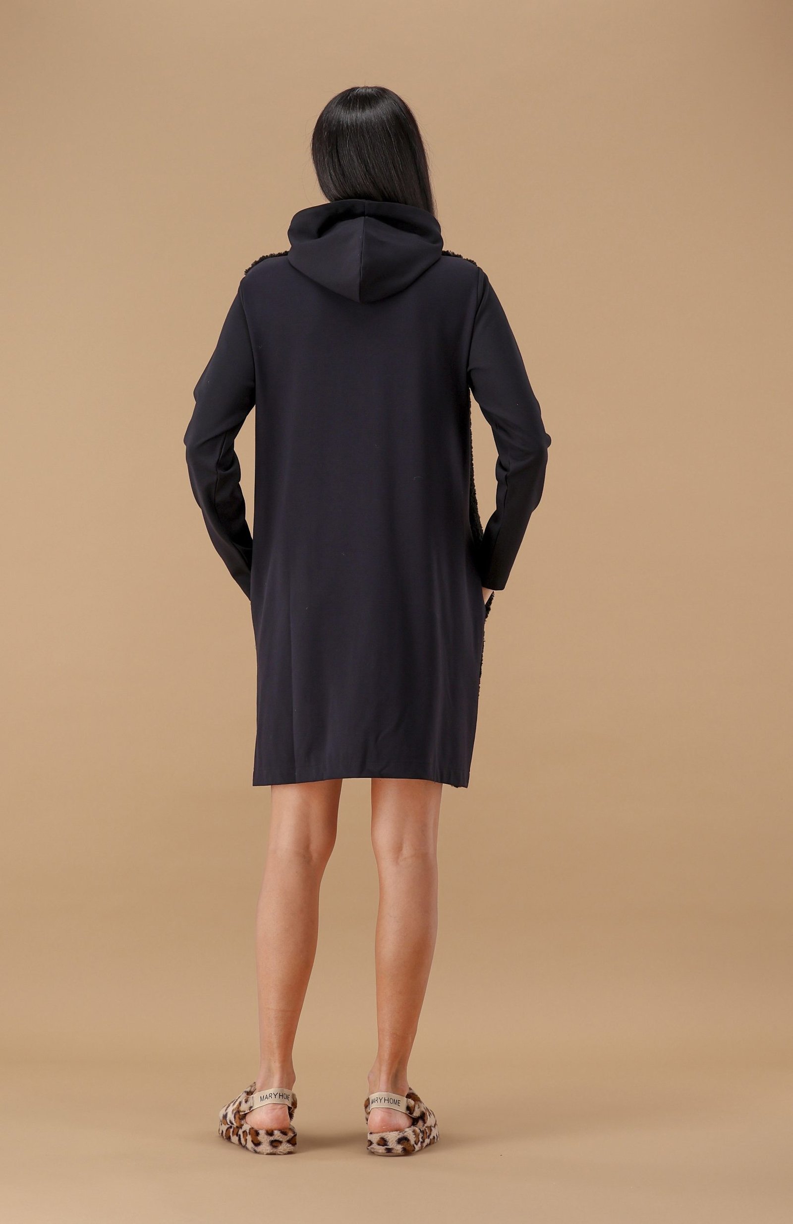 maryplaid Vestaglia Donna Invernale Manica Lunga Cappuccio, Tasche e Davanti in Pile Bouclé – Tessuto Tecnico - immagine 4