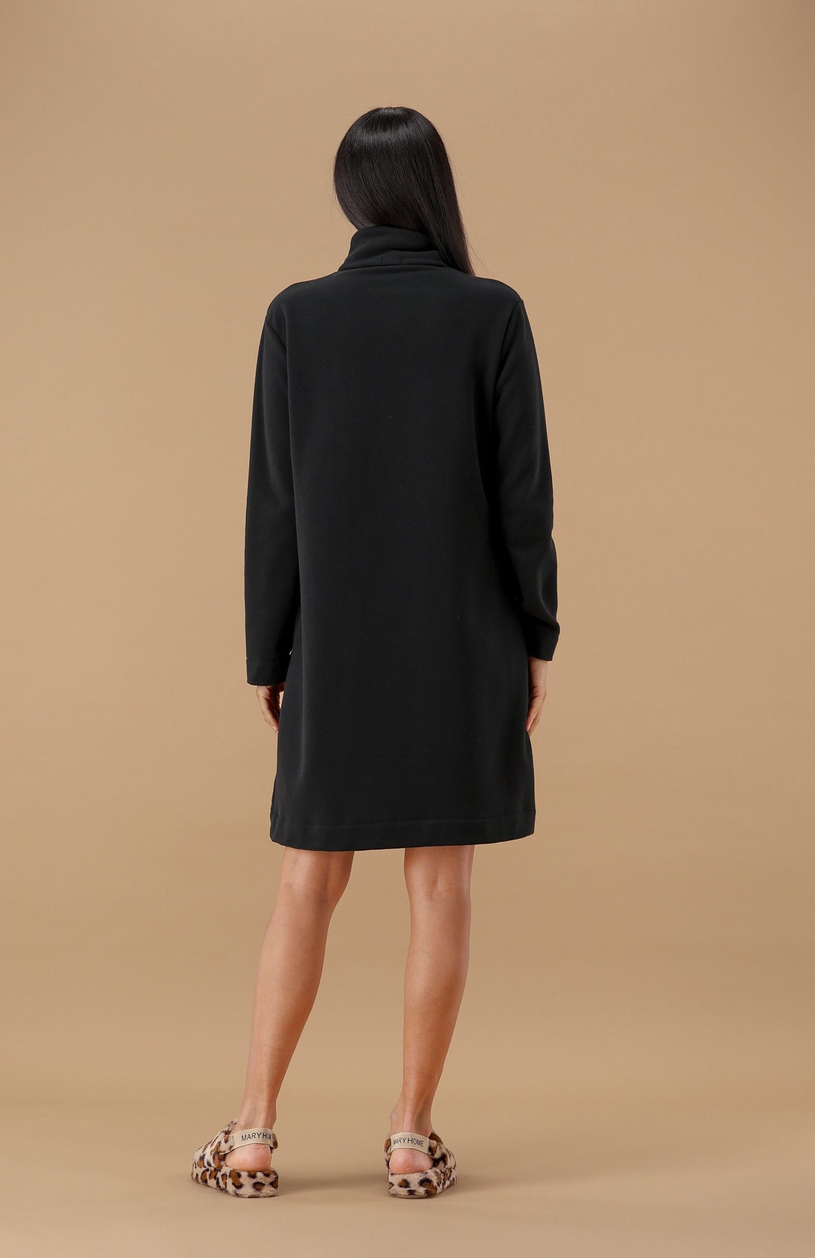 MaryPlaid - Vestaglia Donna in Pile Nero con Bordo Maculato Zip Frontale – Art. 6V84212 - immagine 3